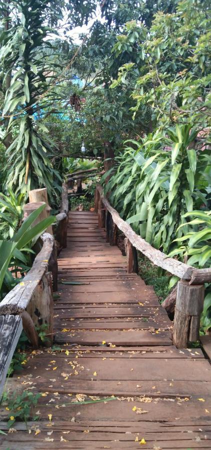 Happy Bungalow & Trekking Banlung Esterno foto