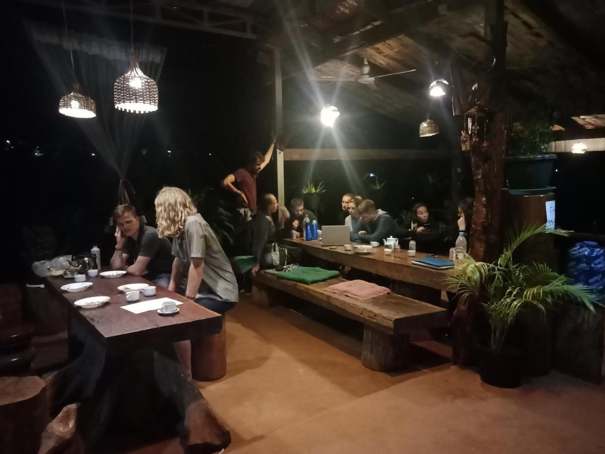 Happy Bungalow & Trekking Banlung Esterno foto